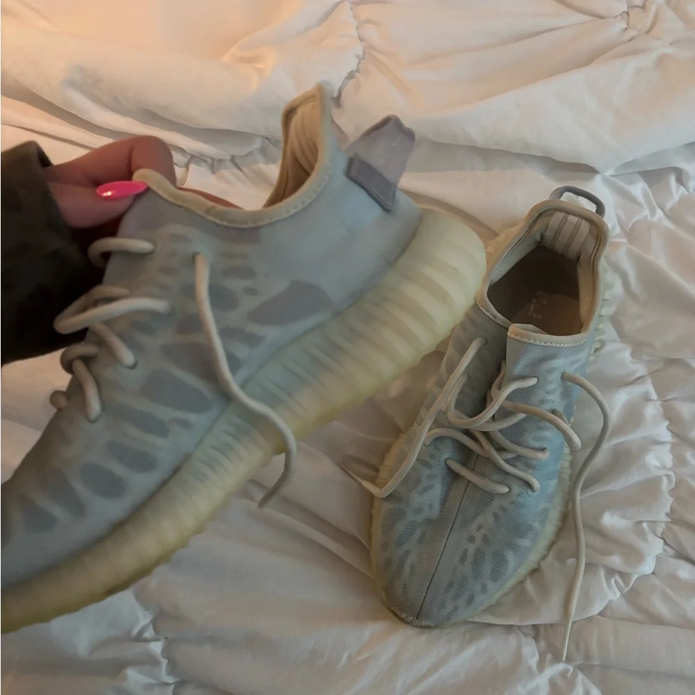 yeezy boost 350 v2 mono ice - Picture 3 of 6